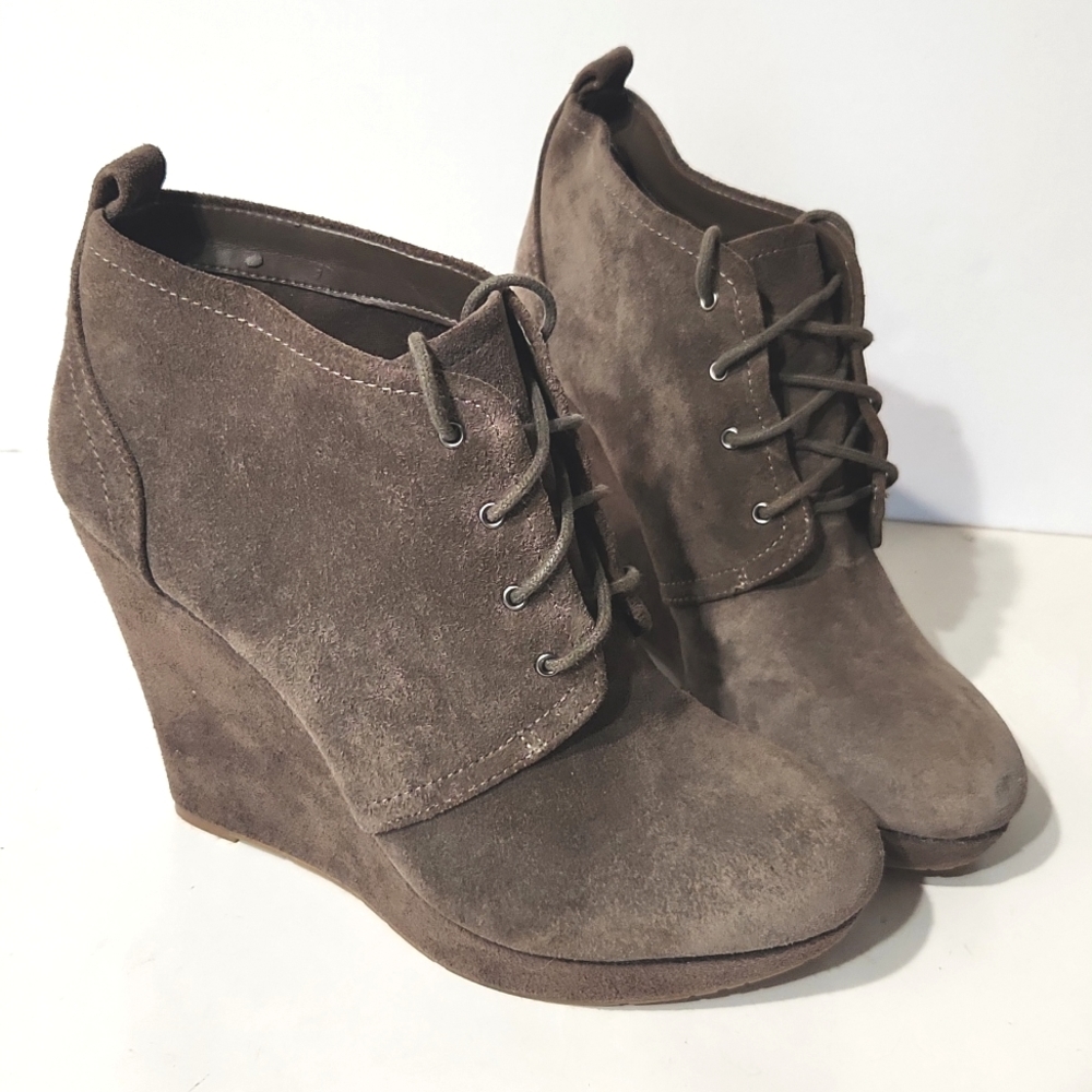 Jessica Simpson Suede Lace Up  Wedge Ankle Booties Size 10 M